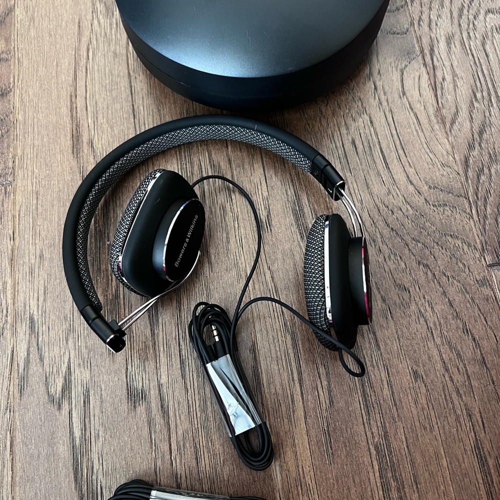 Bowers & Wilkins Black P3 Over-Ear Headphones